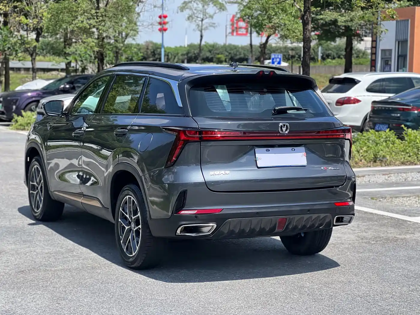 Фото 4 - Changan CS75 PLUS
