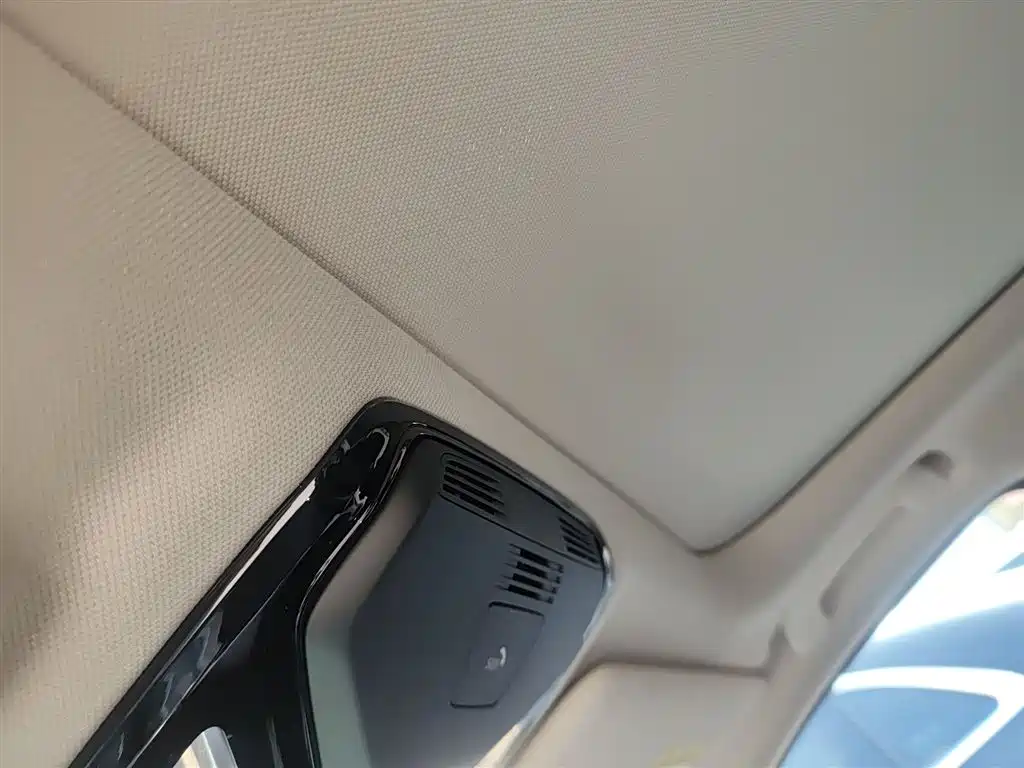 BMW 3 Series 2022 325Li M Sport Package фото 18