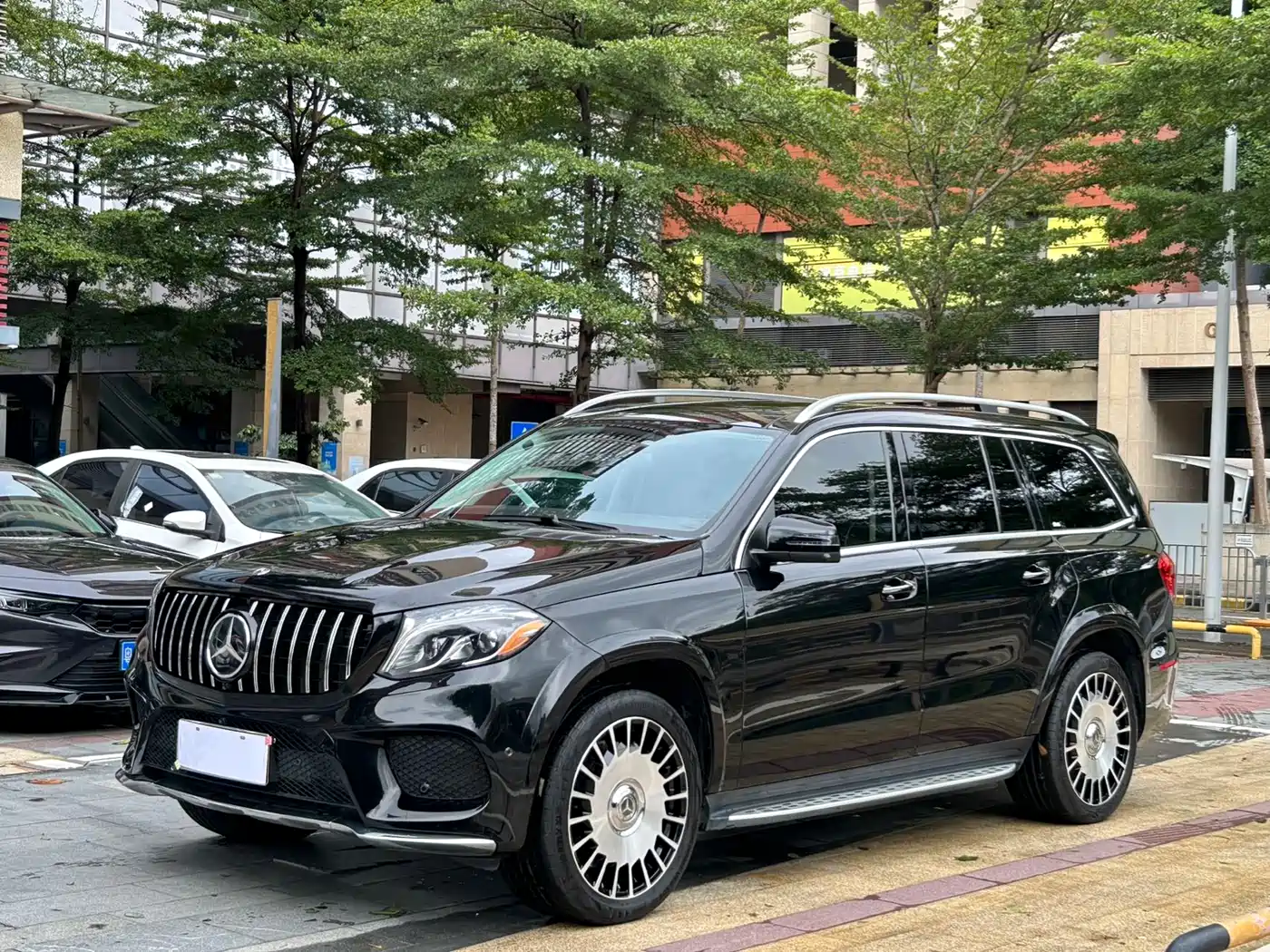 Mercedes-Benz GLS