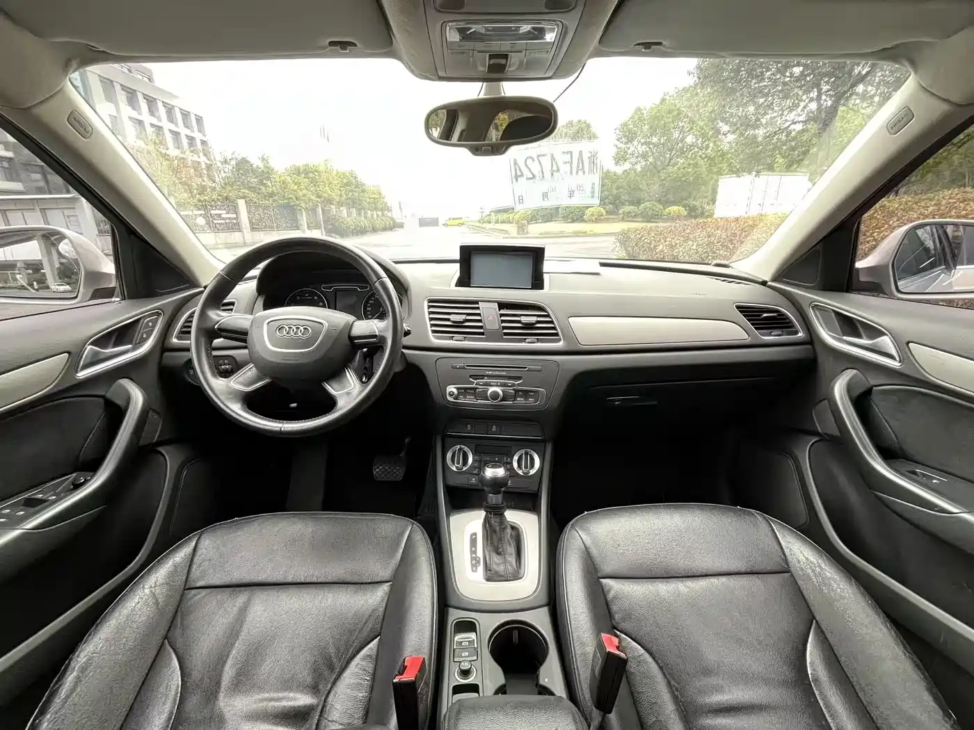 Audi Q3 2013 35 TFSI Comfort фото 10