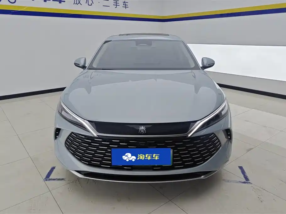 BYD Qin L 2024 DM-i 120KM Superior Edition фото 2