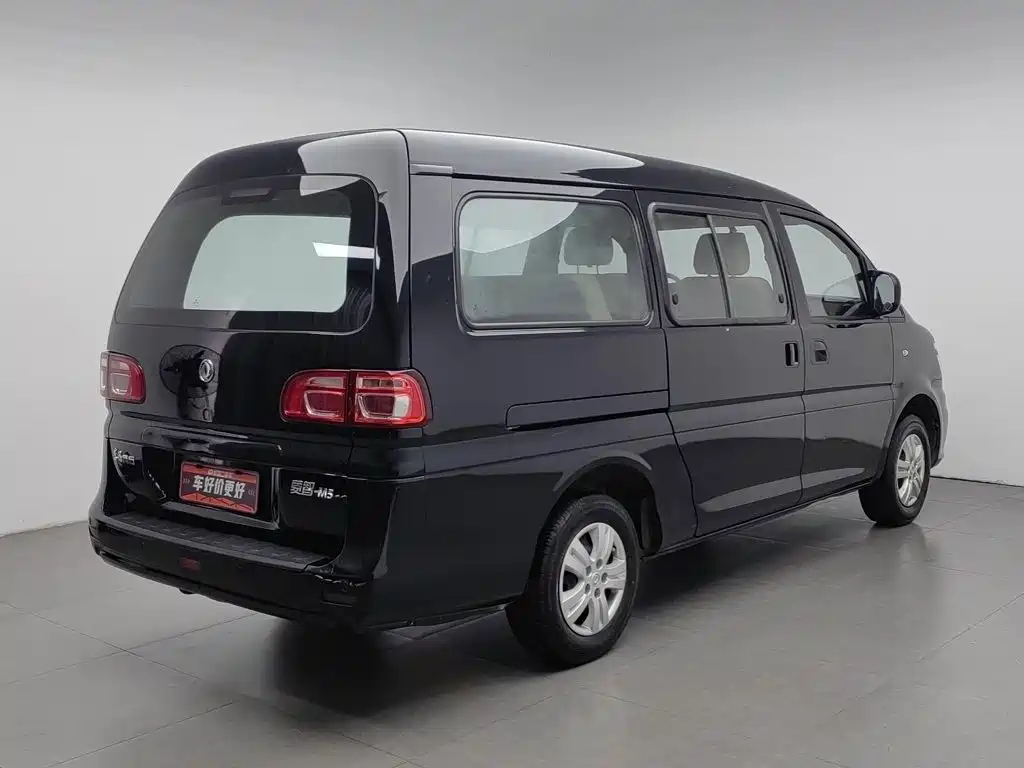 Фото 2 - Dongfeng Fengxing Lingzhi