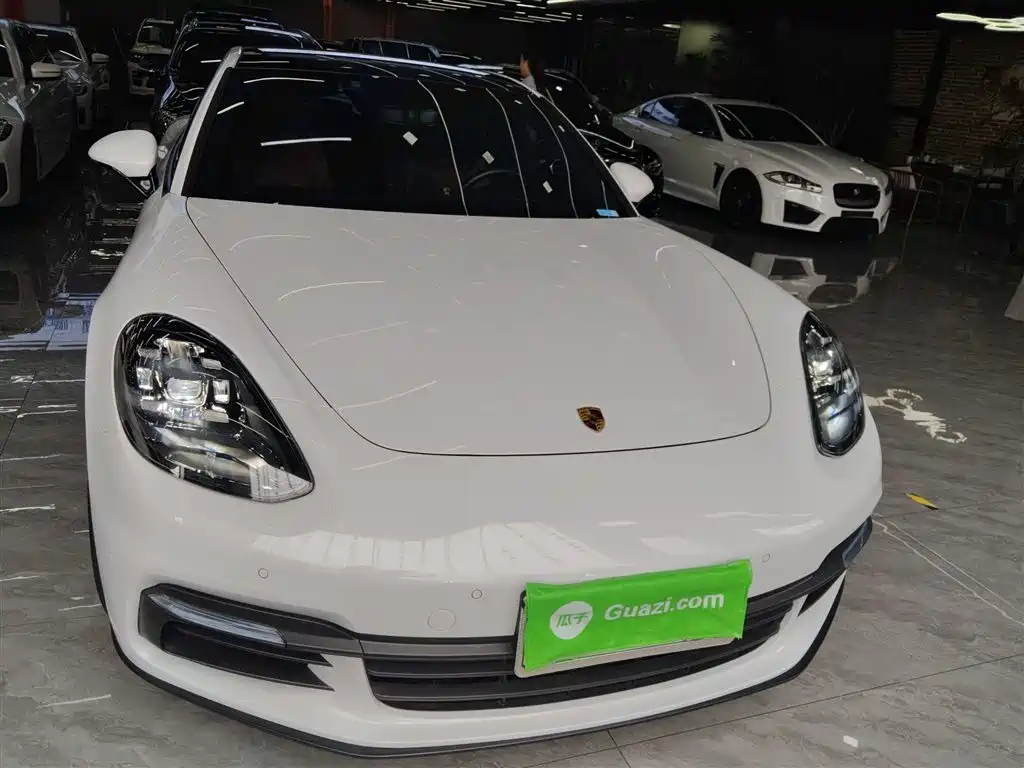 Porsche Panamera 2019 Panamera 2.9T фото 3