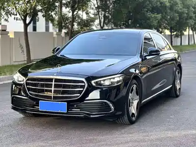 Mercedes-Benz S