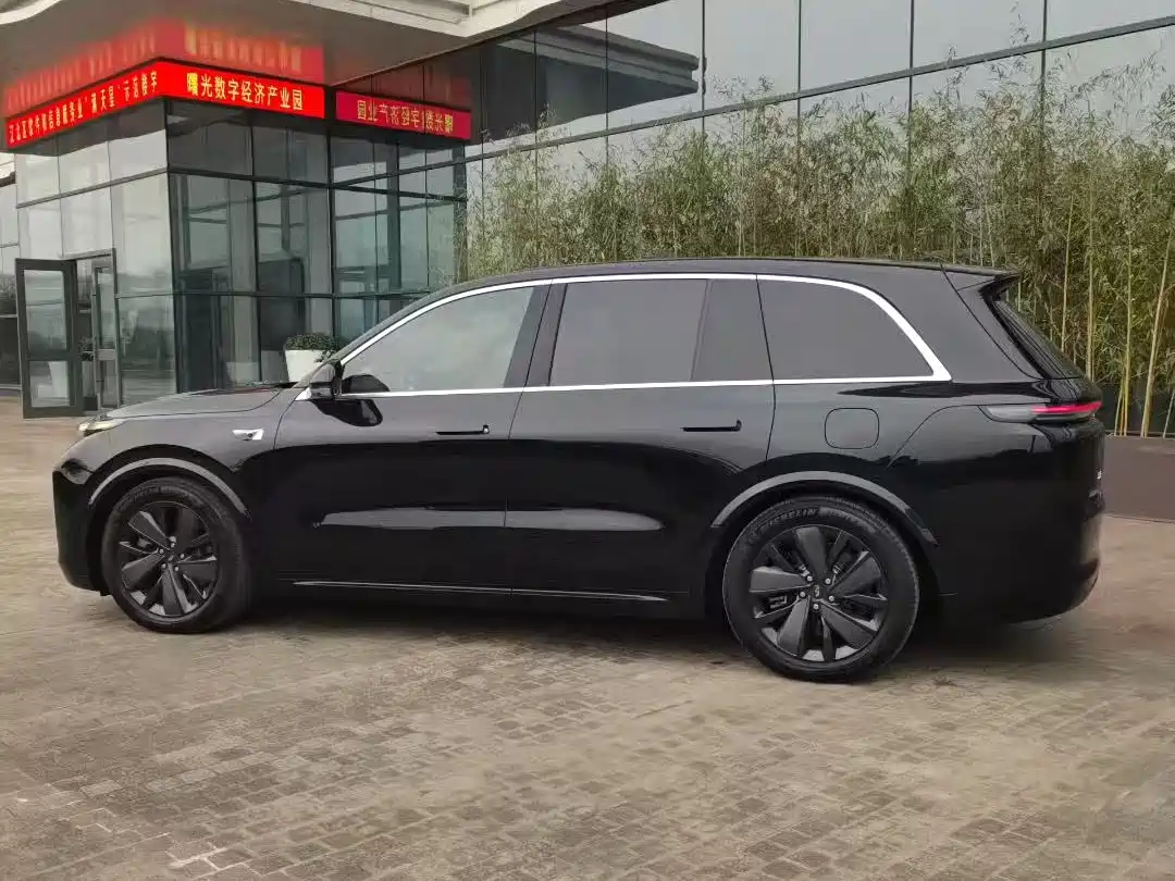 Li Auto IDEAL L8