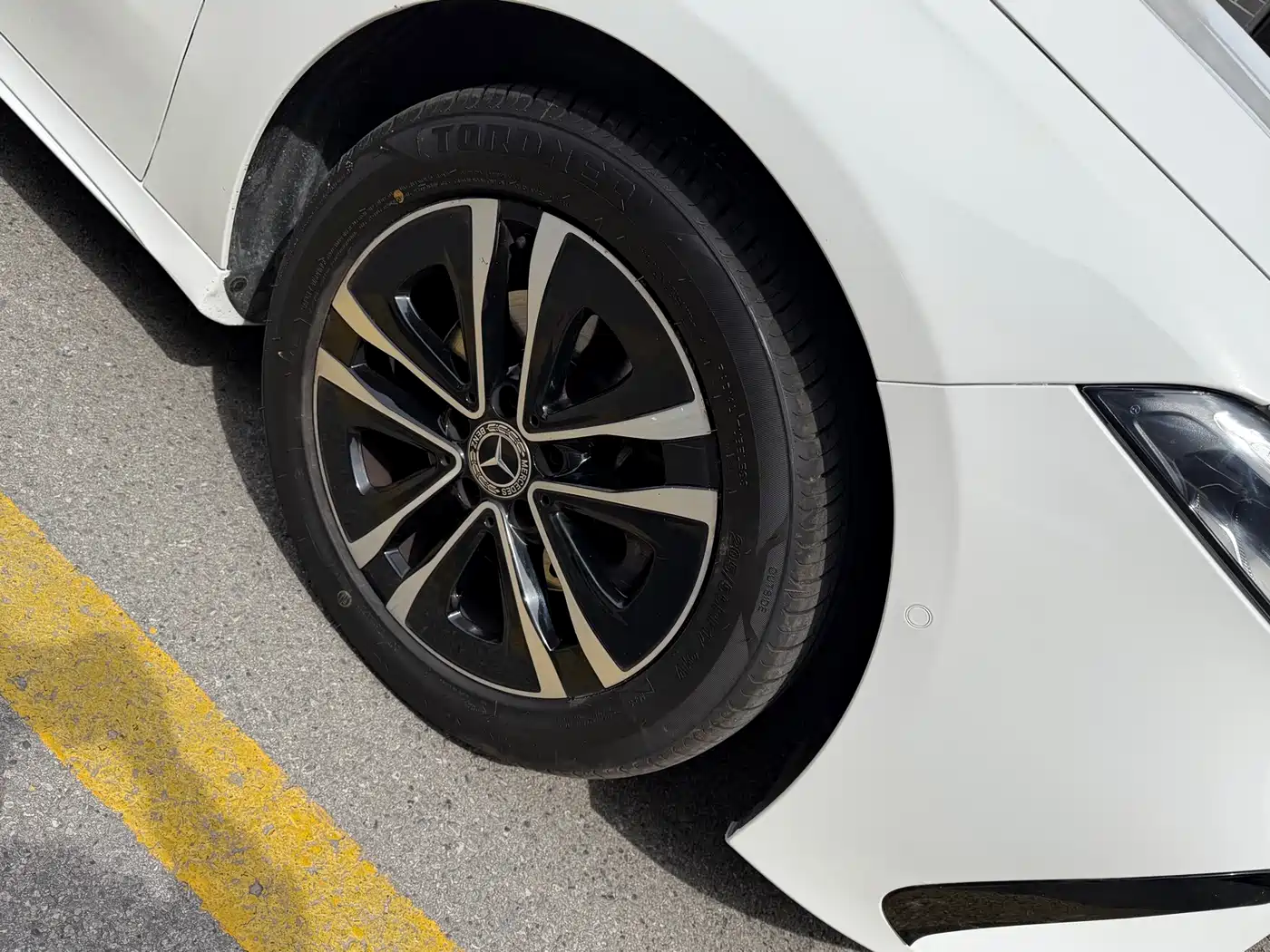 Mercedes-Benz A-Class 2023 A 200 L Dynamic фото 17