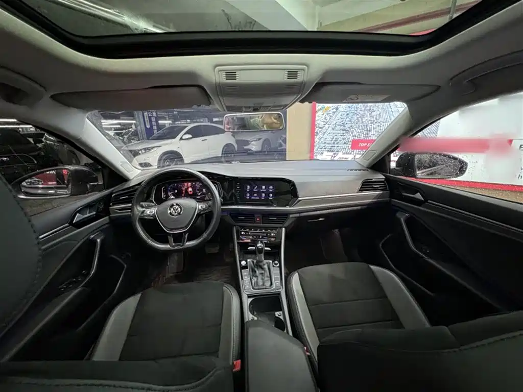 Volkswagen Sagitar 2021 280TSI DSG Luxury Smart Connect фото 16