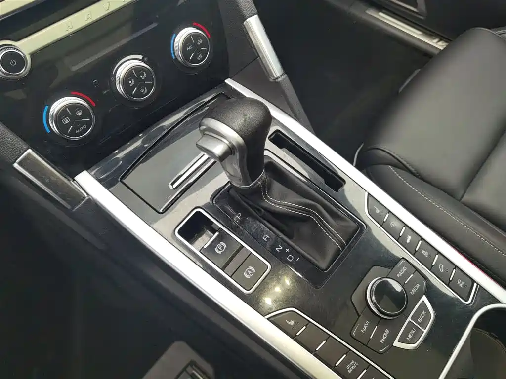 Haval H7 2018 Facelift Blue Label H7 2.0T Automatic Intelligent Enjoyment Edition фото 13
