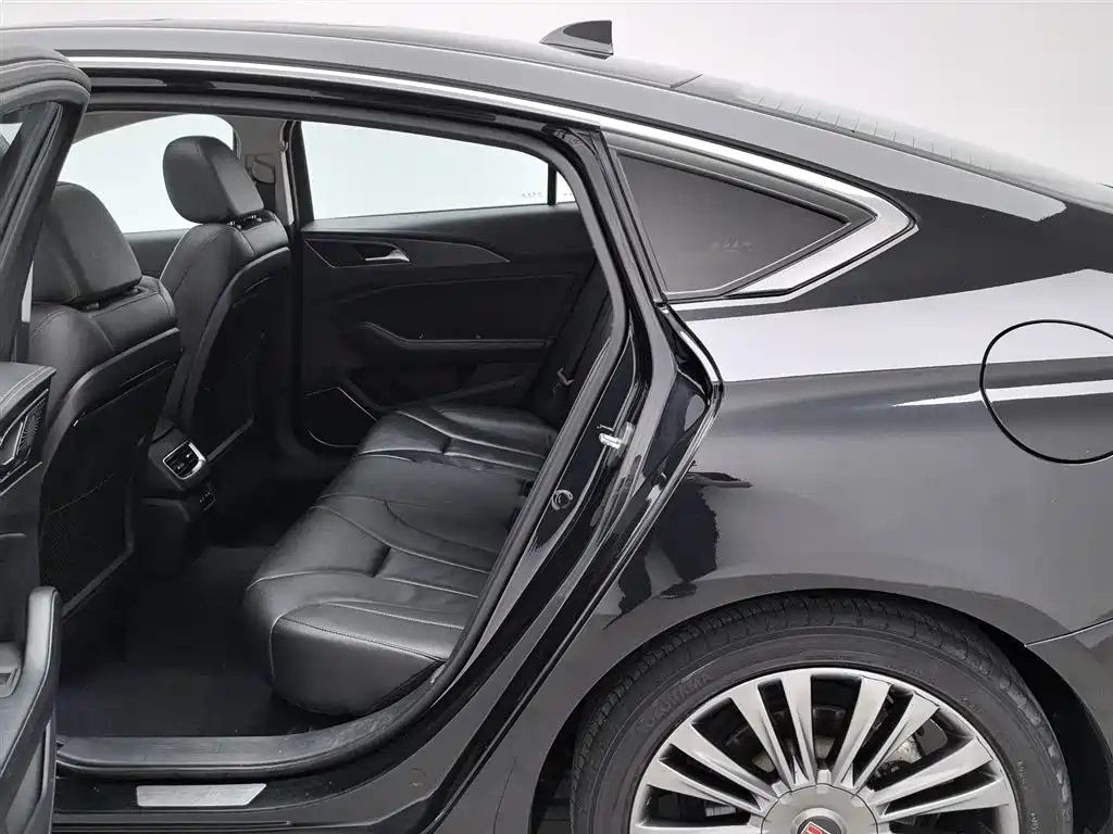 Hongqi H5 2020 1.8T Automatic Smart Connection Qi Enjoy Edition фото 15