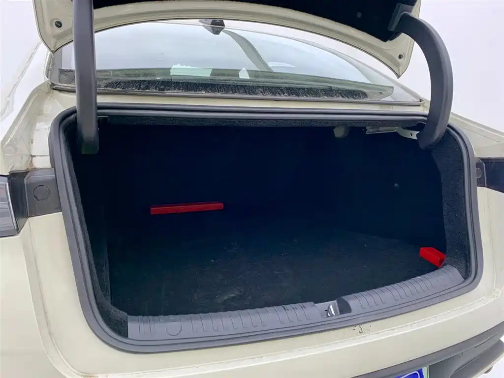 BYD SEAL 06 NEW ENERGY