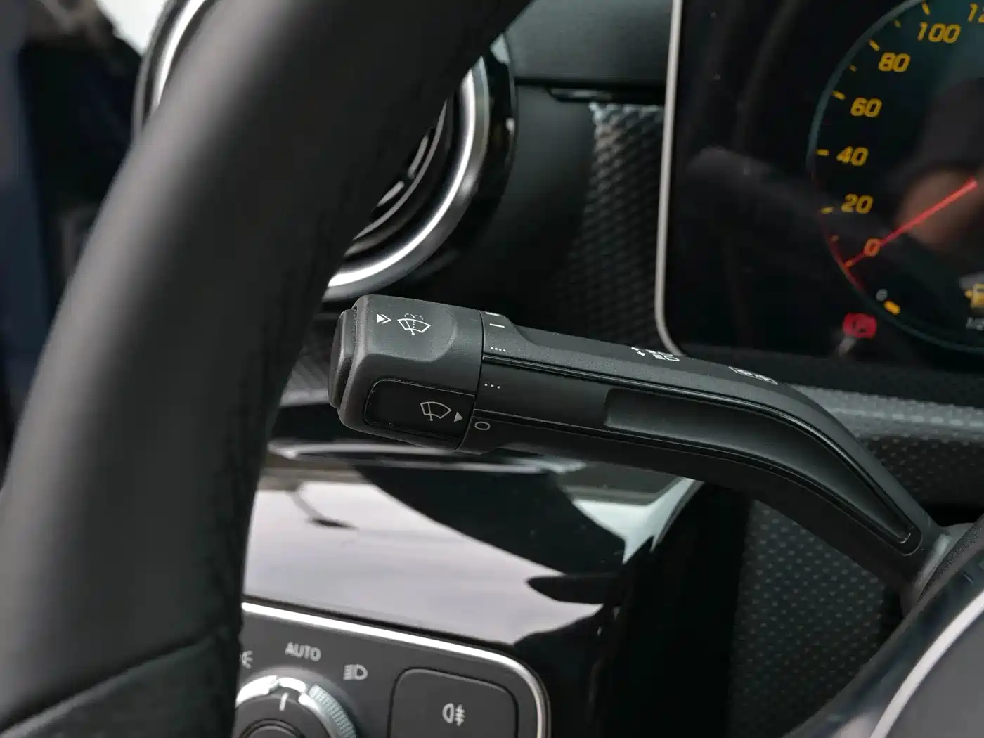 Mercedes-Benz A-Class 2019 A 200 L Sport Sedan фото 17