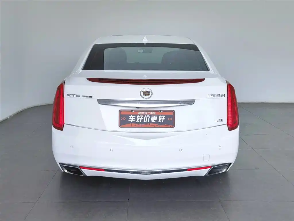 Cadillac XTS 2013 36S Platinum Edition фото 4