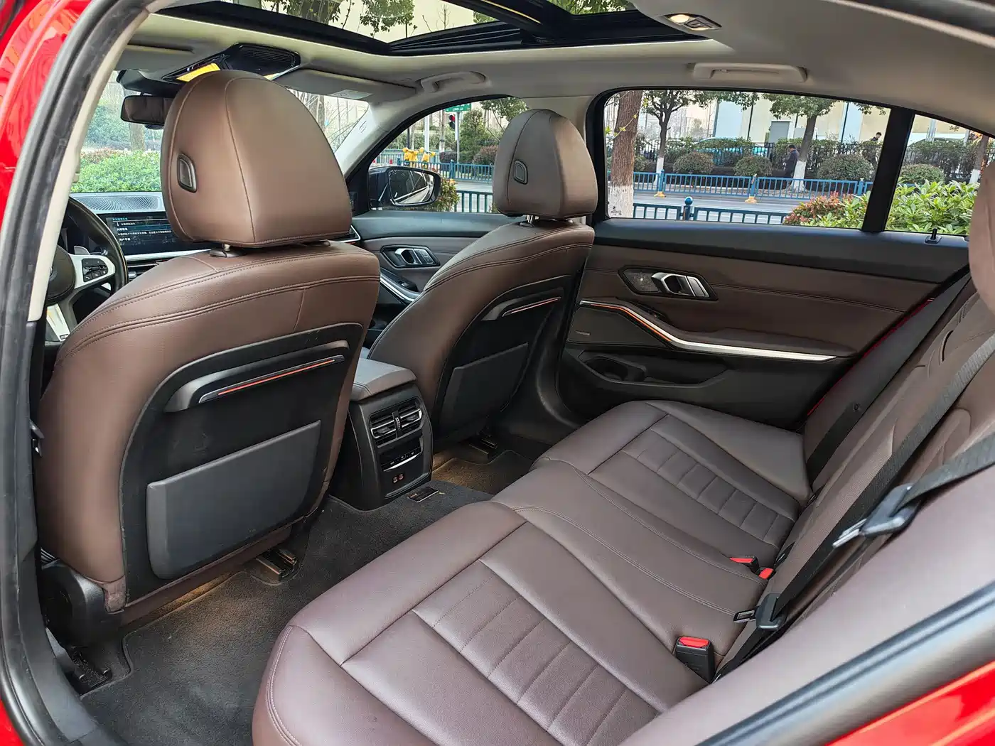 BMW 3 Series 2020 325Li M Sport Black Night Package фото 9
