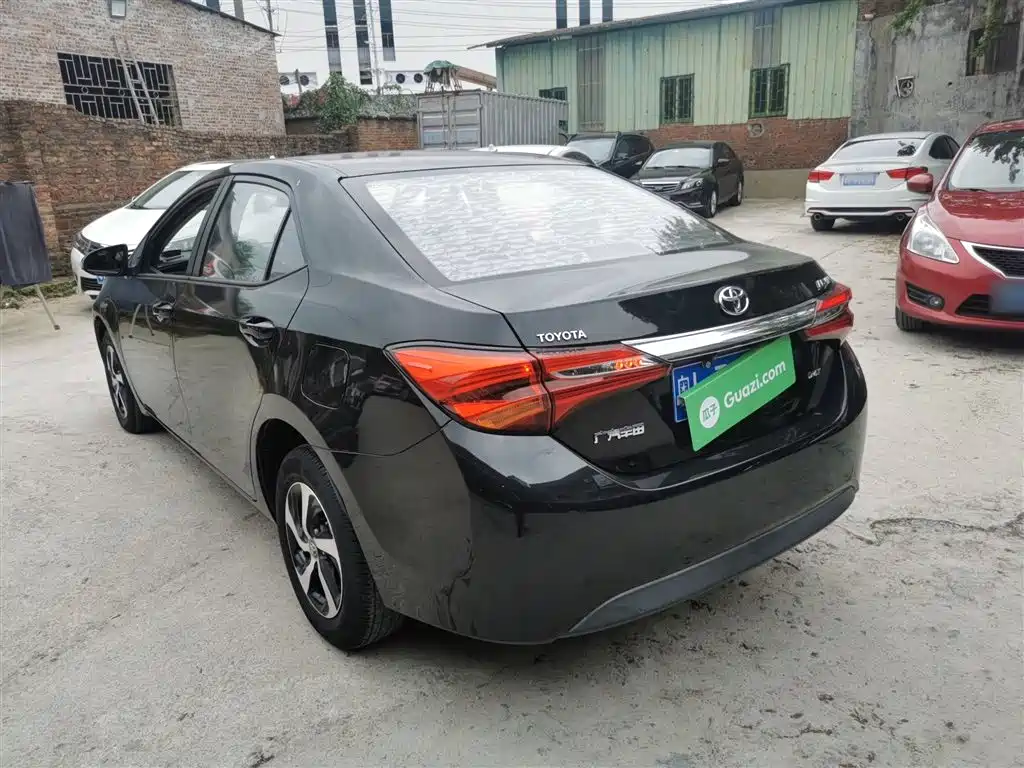 Toyota Levin 2017 Facelift 185T CVT Elite (China V) фото 5