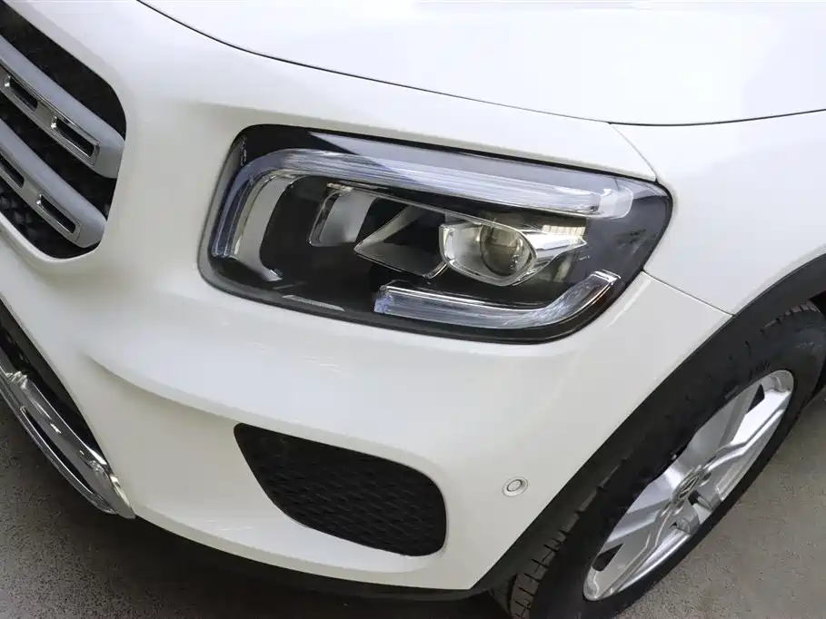 Mercedes-Benz GLB 2020 GLB 200 Dynamic фото 33