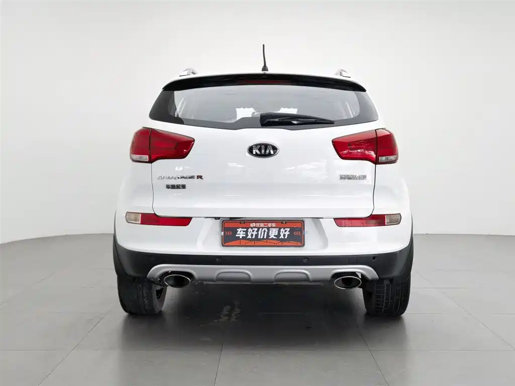 Kia Sportage 2015 2.0L Automatic 2WD DLX фото 4