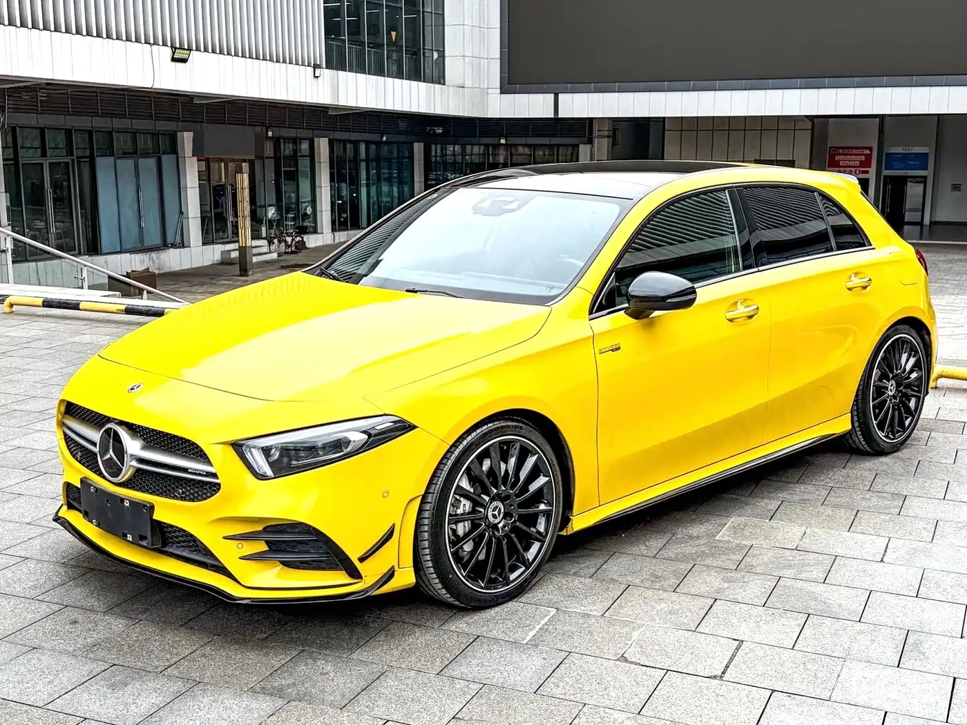 MERCEDES-BENZ A CLASS AMG