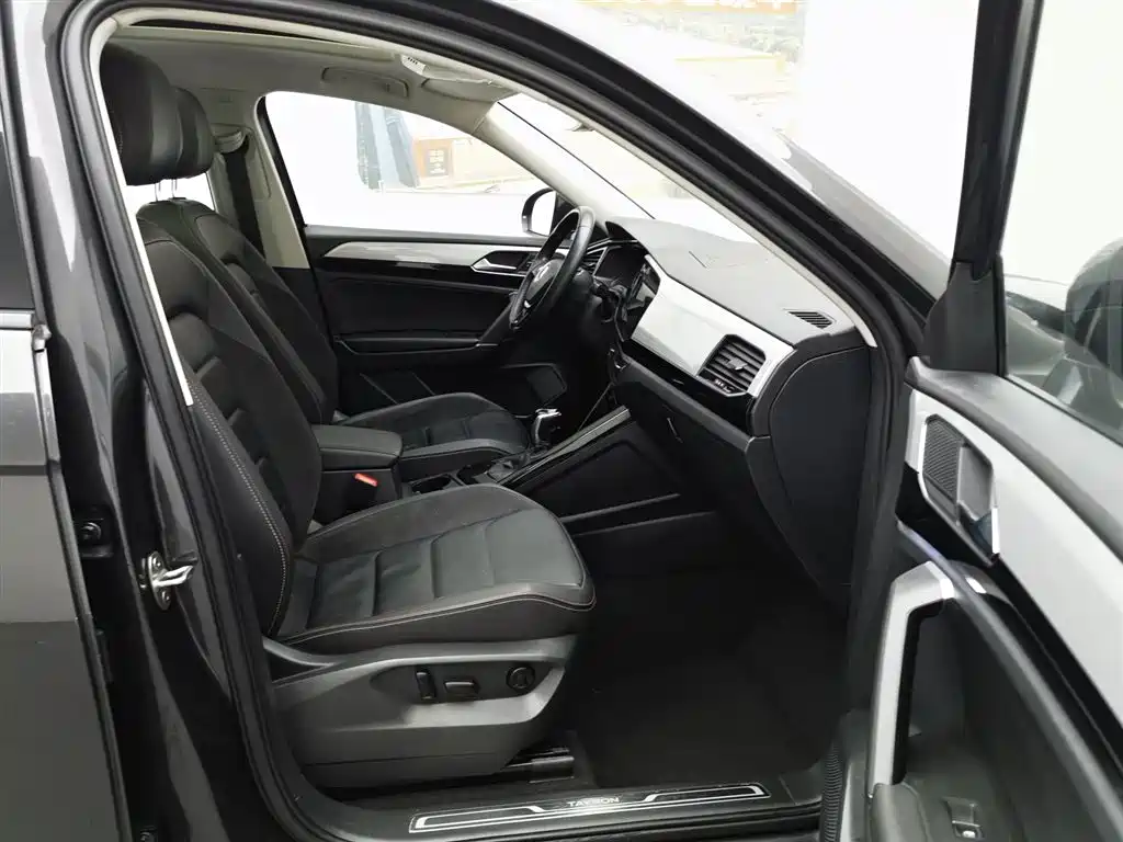 Volkswagen Tayron 2020 330TSI 2WD Luxury Smart Edition фото 23