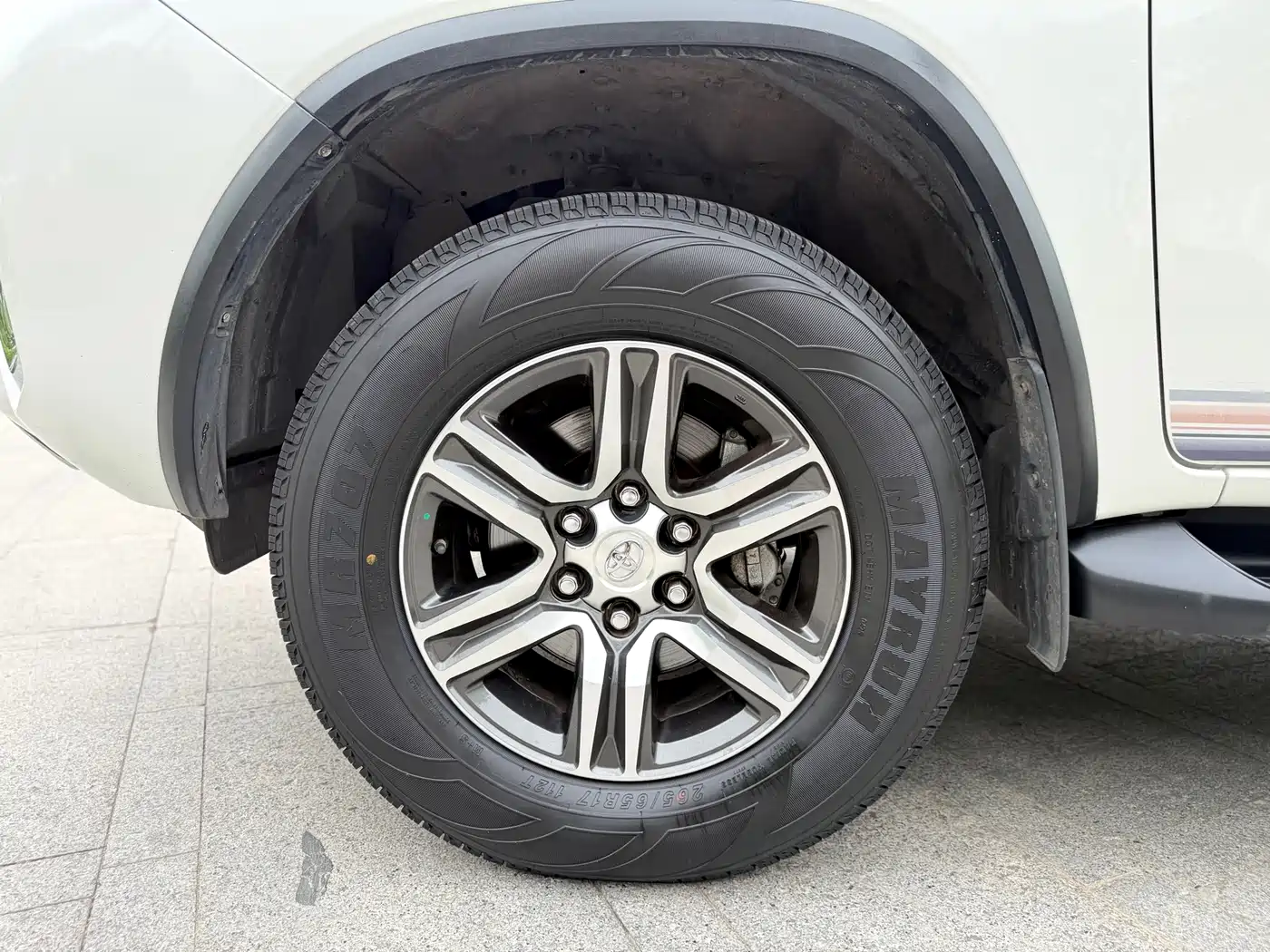 Toyota Fortuner 2016 2.7L Middle East Edition фото 28