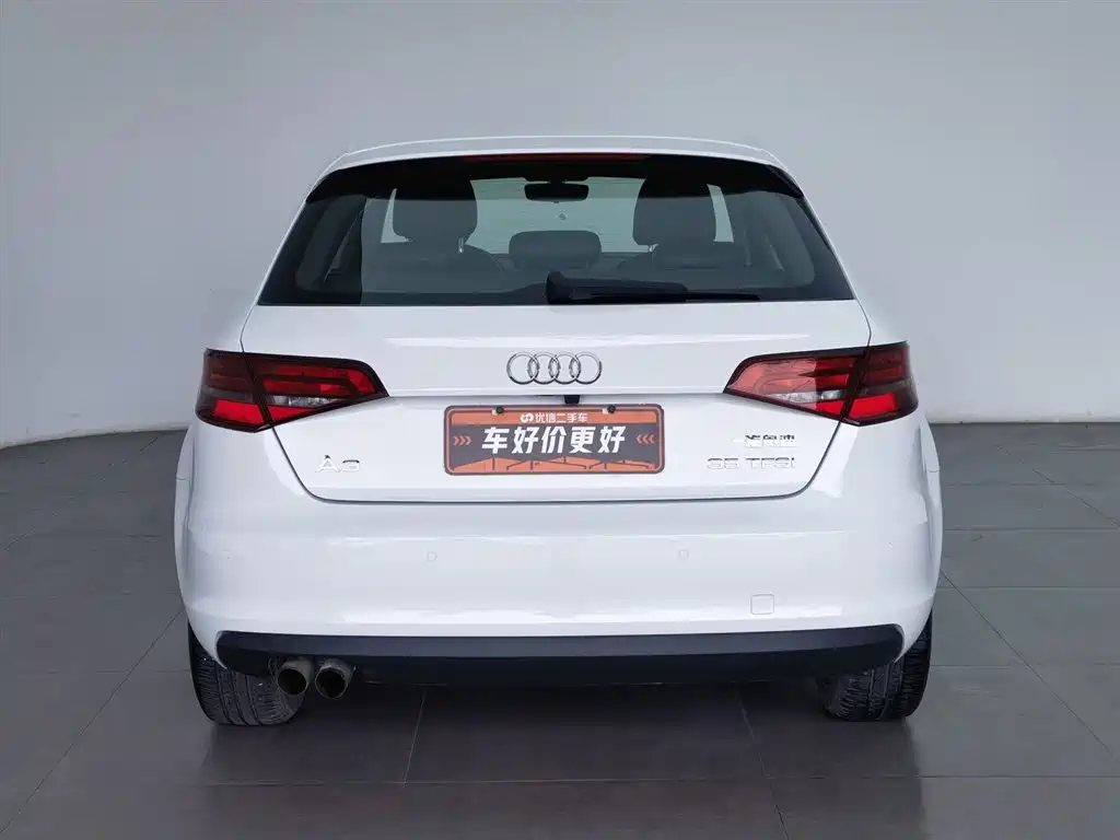 Audi A3 2016 Sportback 35 TFSI Progressive фото 4