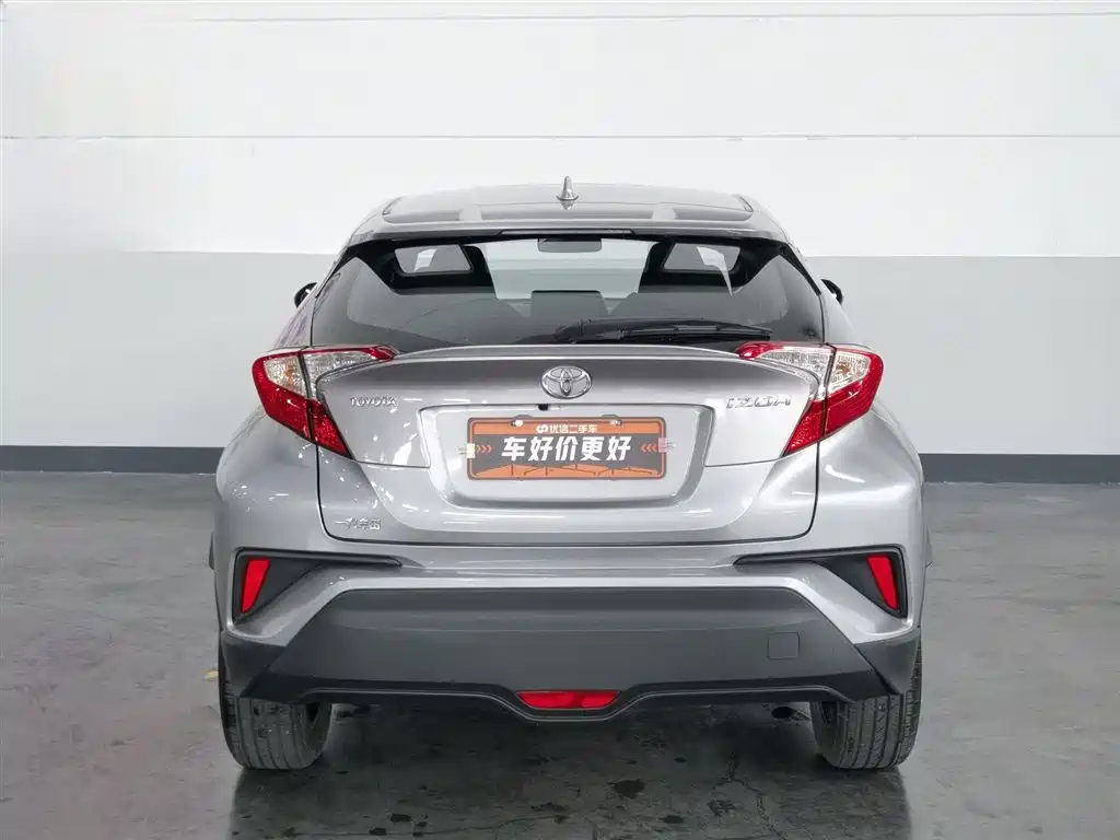 Toyota IZOA 2020 2.0L Yi Xiang Edition фото 4