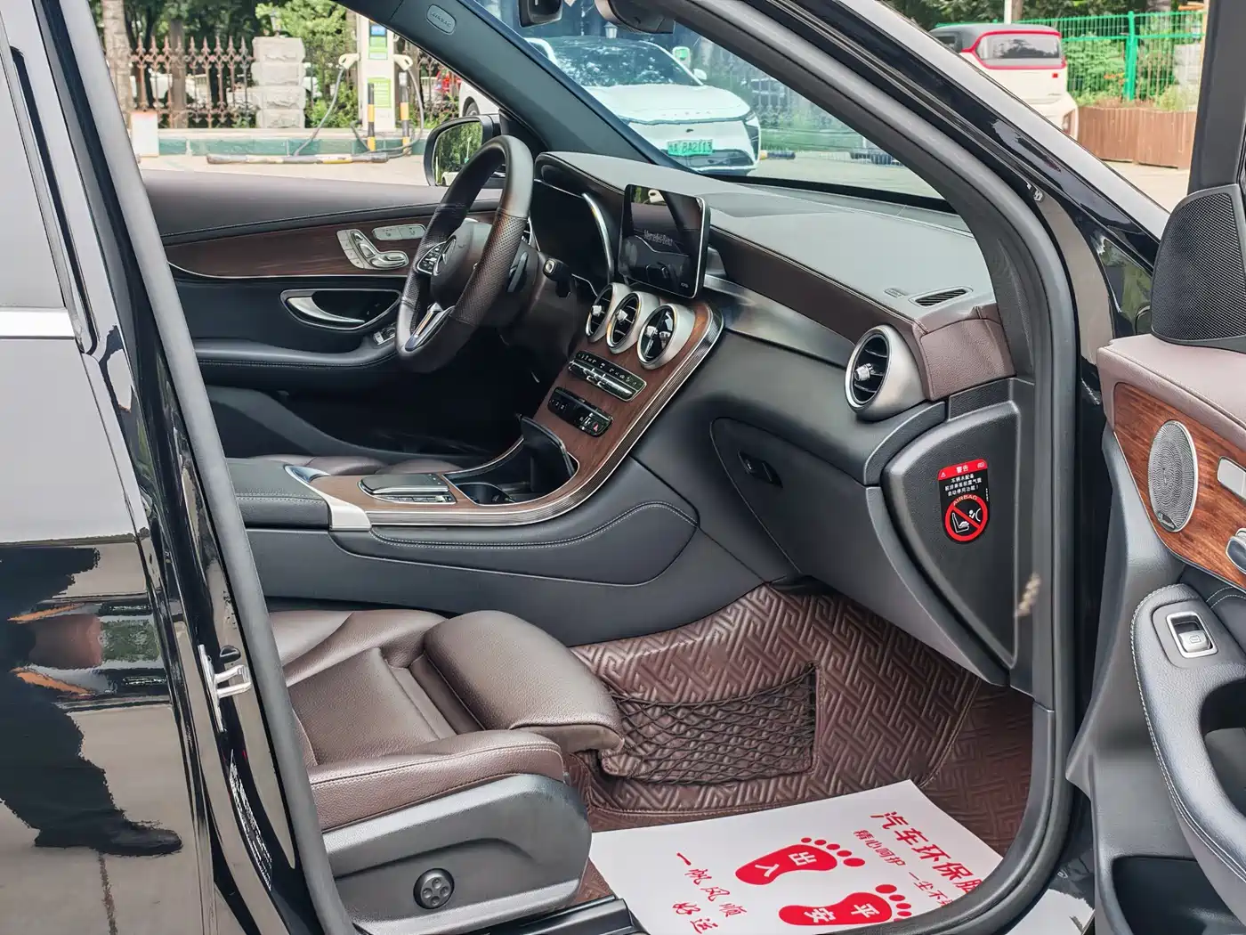 Mercedes-Benz GLC 2020 GLC 300 L 4MATIC Luxury фото 13