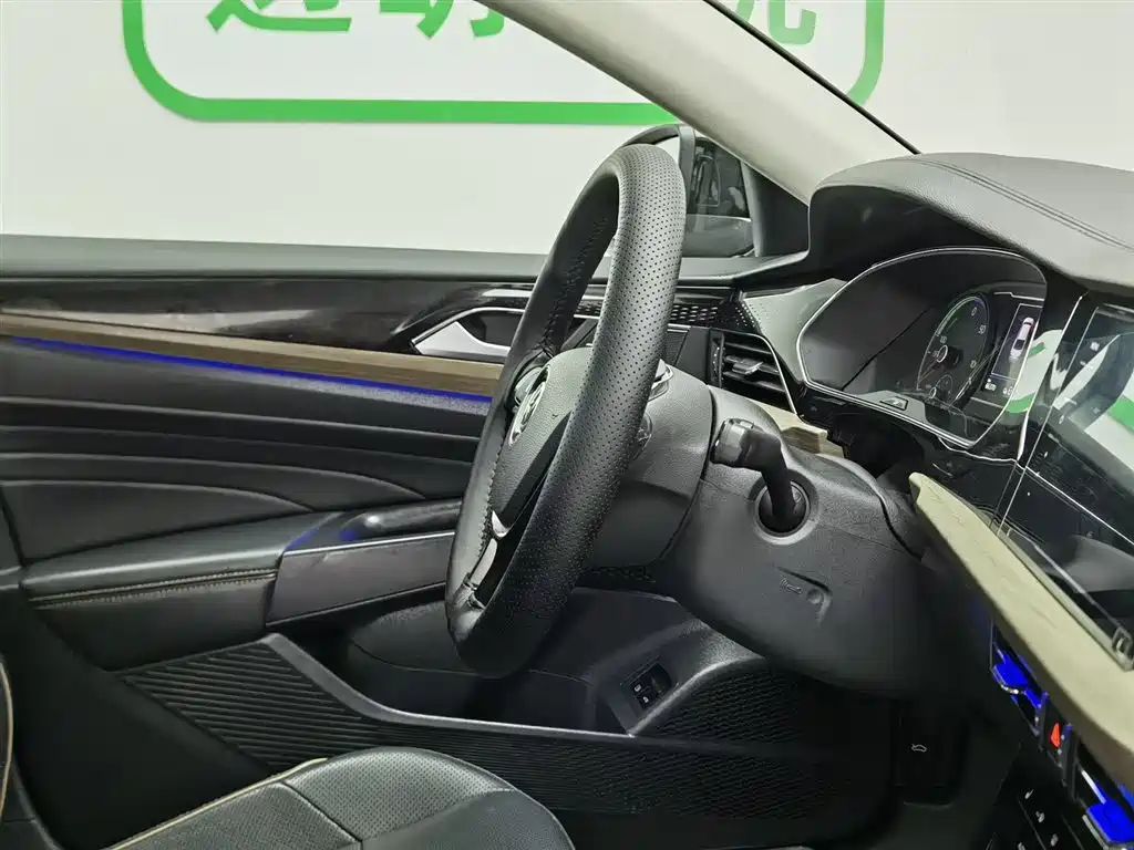 Volkswagen Passat New Energy 2020 430PHEV Hybrid Luxury (China VI) фото 22
