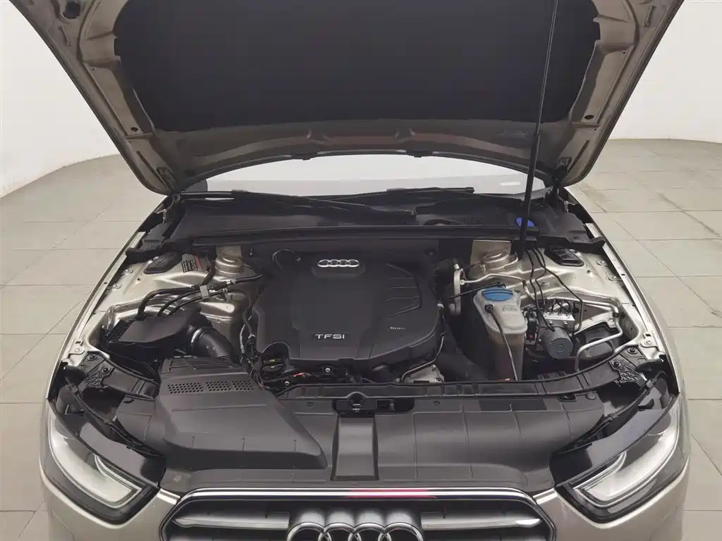 Audi A4L 2015 35 TFSI Auto Standard фото 6