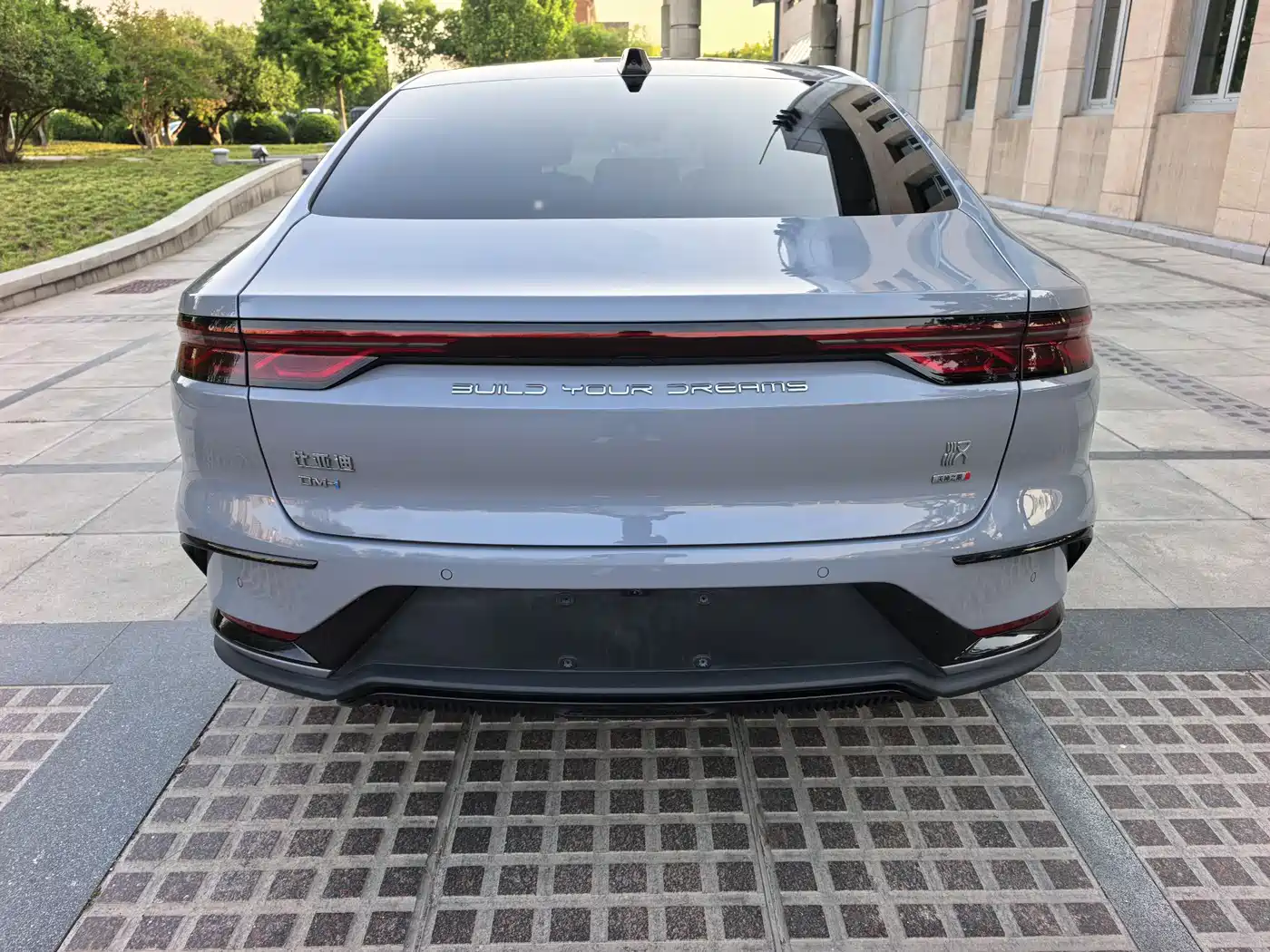 BYD HAN