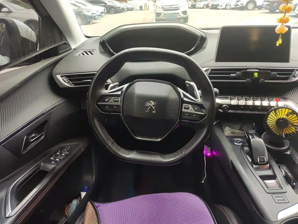 Peugeot 5008 2017 350THP 7-seat Elite Edition фото 3