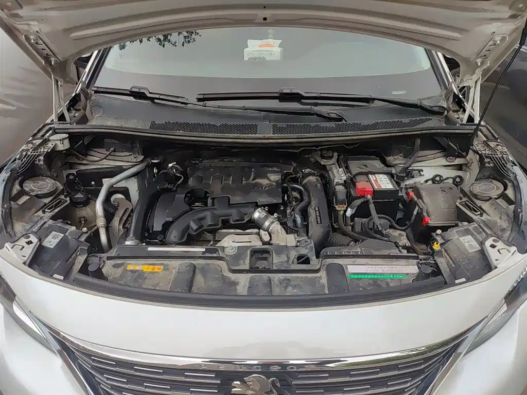 Peugeot 5008 2017 350THP 7-seat Elite Edition фото 11
