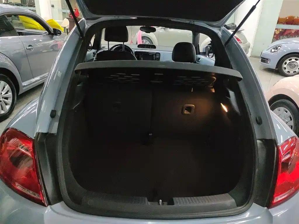 Volkswagen Beetle 2015 280TSI фото 15
