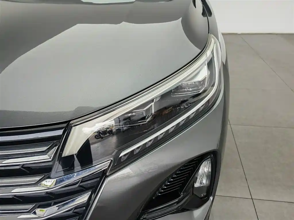 GAC Trumpchi Trumpchi GS4 2020 Model 270T Automatic Premium Edition фото 7