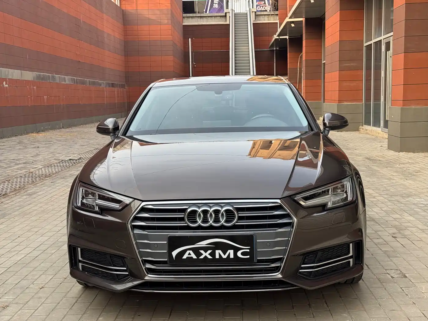 Audi A4L 2018 30th Anniversary 40 TFSI Fashion фото 2
