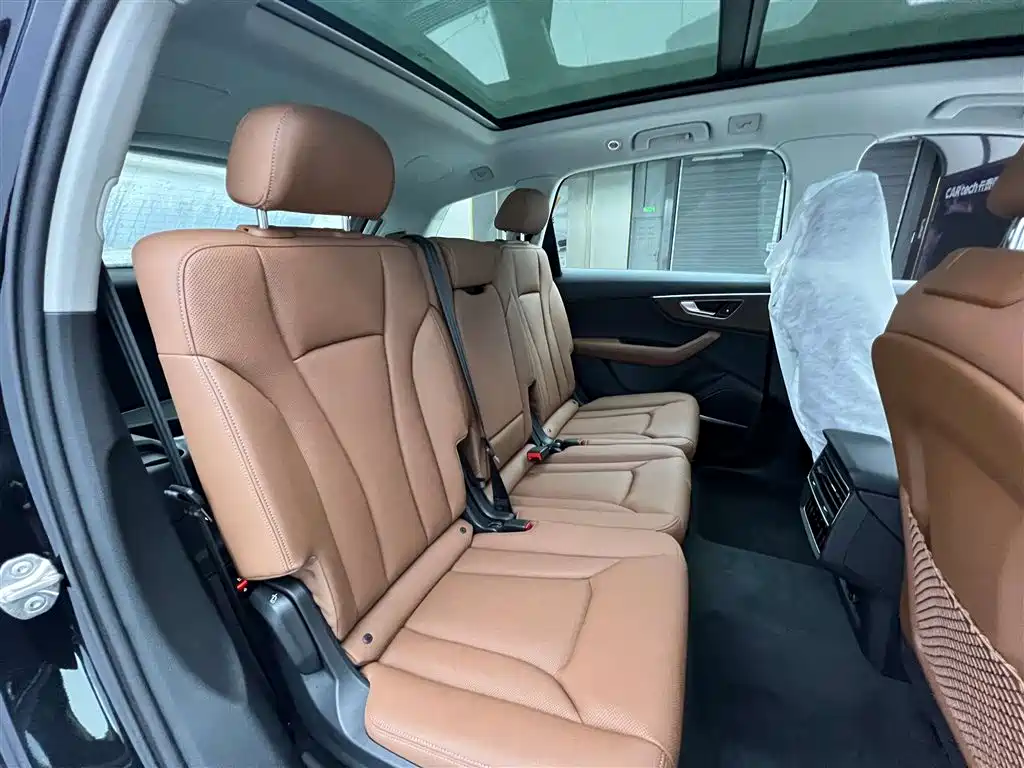 Audi Q7 2025 55 TFSI quattro S line Sport фото 14