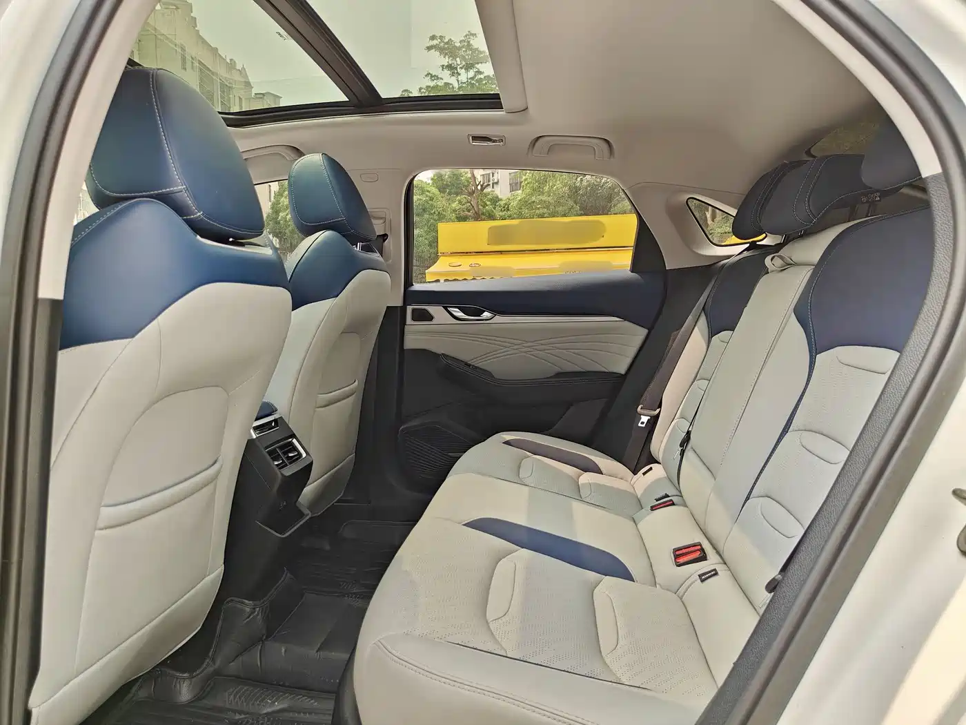 GEELY AUTOMOBILE XINGRUI