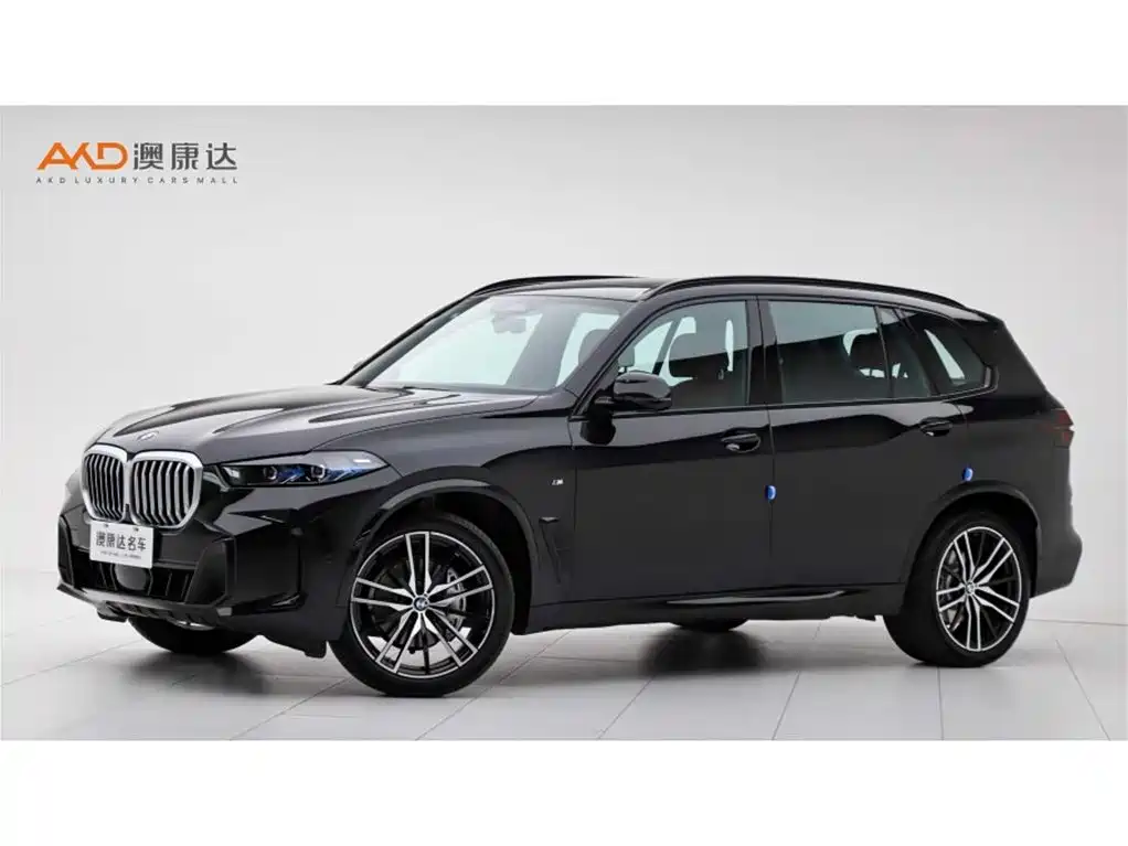 BMW X5 2023 xDrive 40Li M Sport Black Night Package