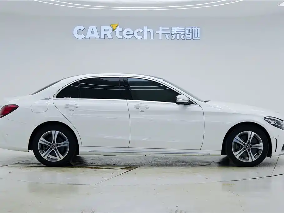 Mercedes-Benz C-Class 2019 Facelift C 260 L Sport фото 4