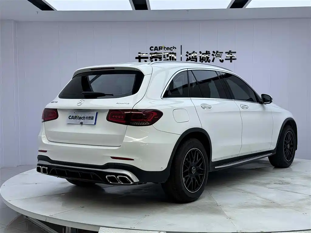 MERCEDES-BENZ GLC