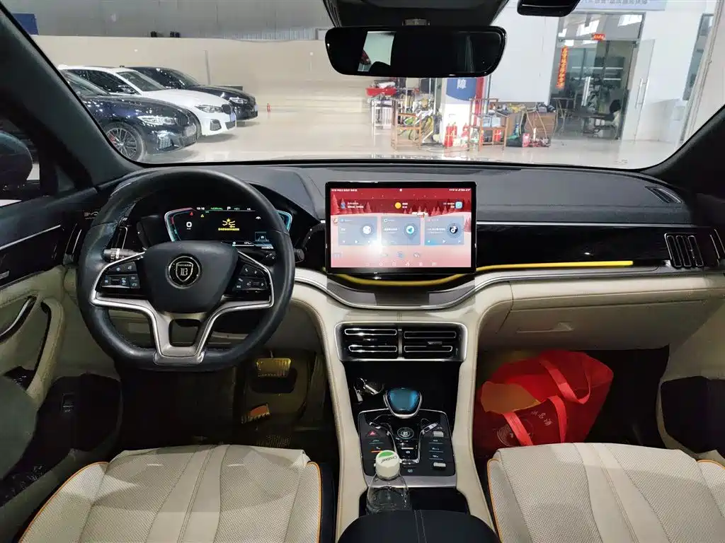 BYD Song PLUS PHEV 2021 DM-i 110KM Flagship PLUS 5G Edition фото 6