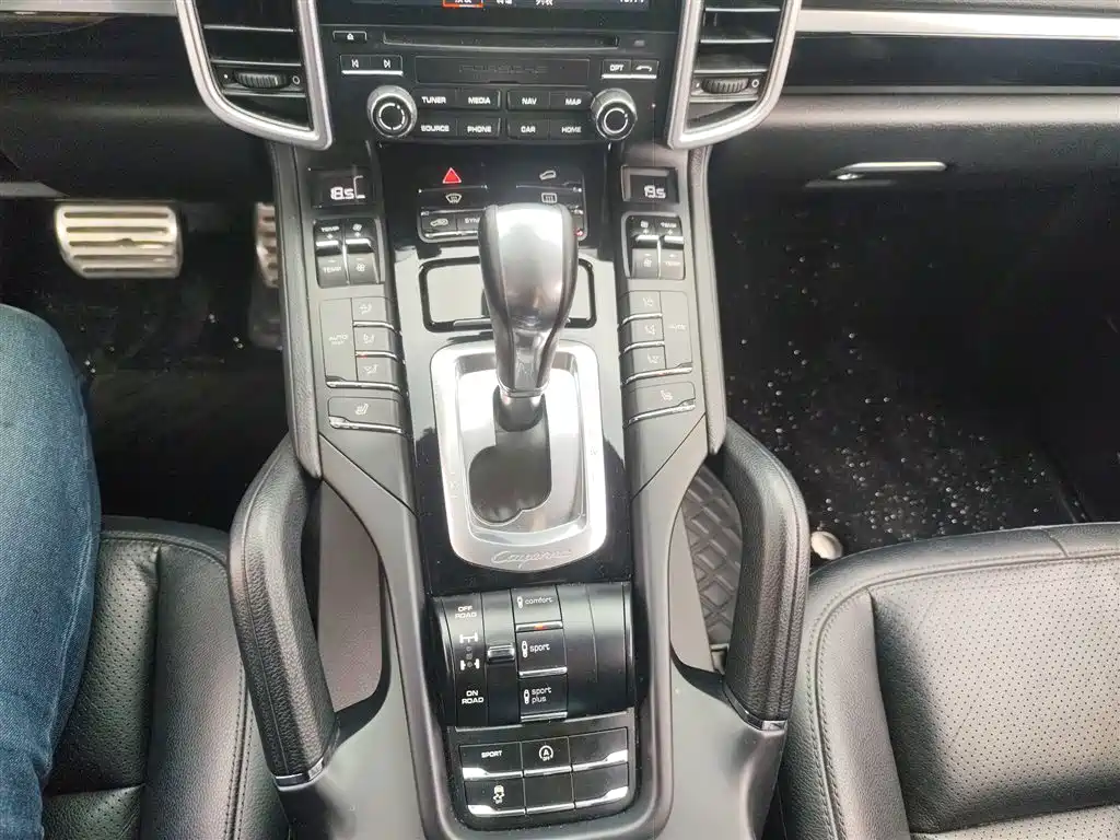 Porsche Cayenne 2016 Cayenne 3.0T фото 14