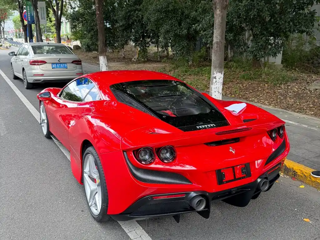 Ferrari F8 2022 2019 Tributo 3.9T V8