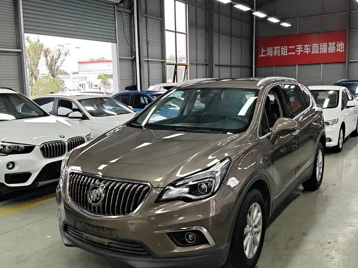 Фото 1 - Buick Envision Plus