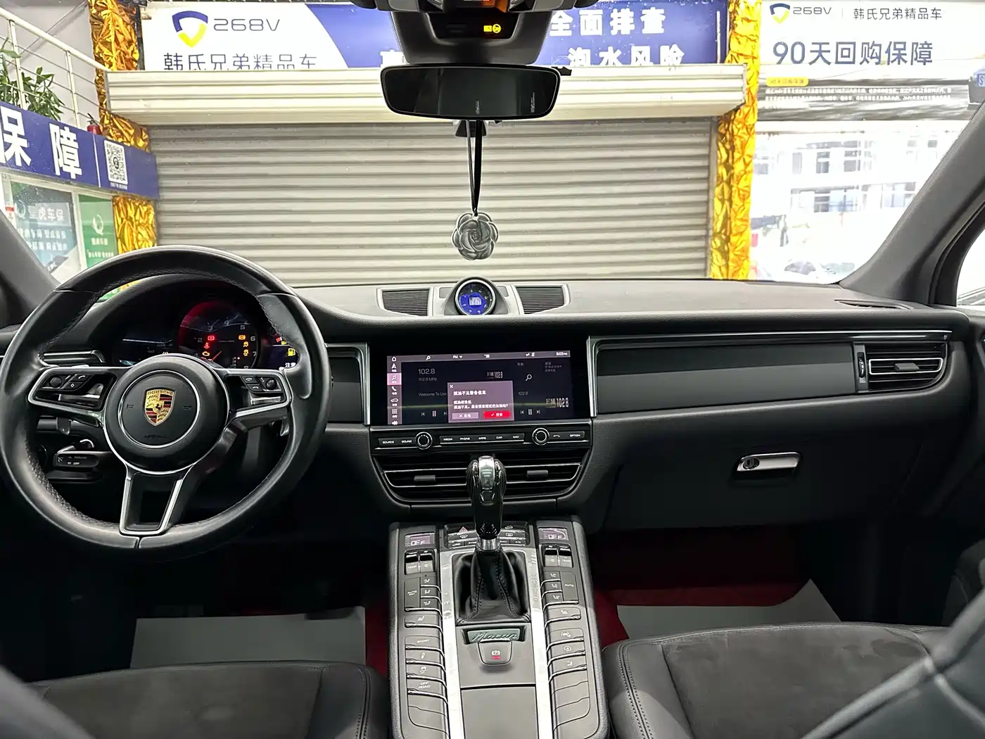 Porsche Macan 2018 Macan 2.0T фото 21
