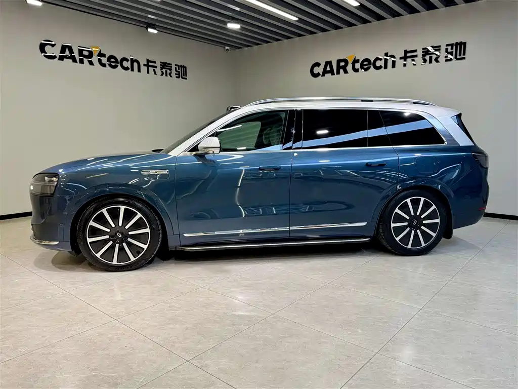 AITO Wenjie AITO M9 2024 Extended Range Ultra 42kWh 6-Seater фото 6