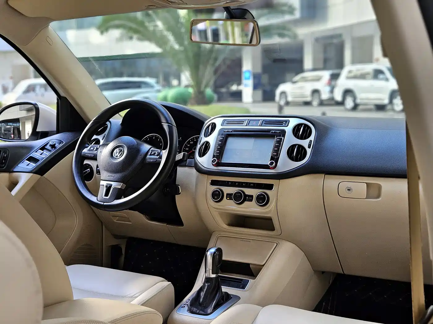 Volkswagen Tiguan 2015 1.8TSI Automatic 2WD Comfortline фото 12