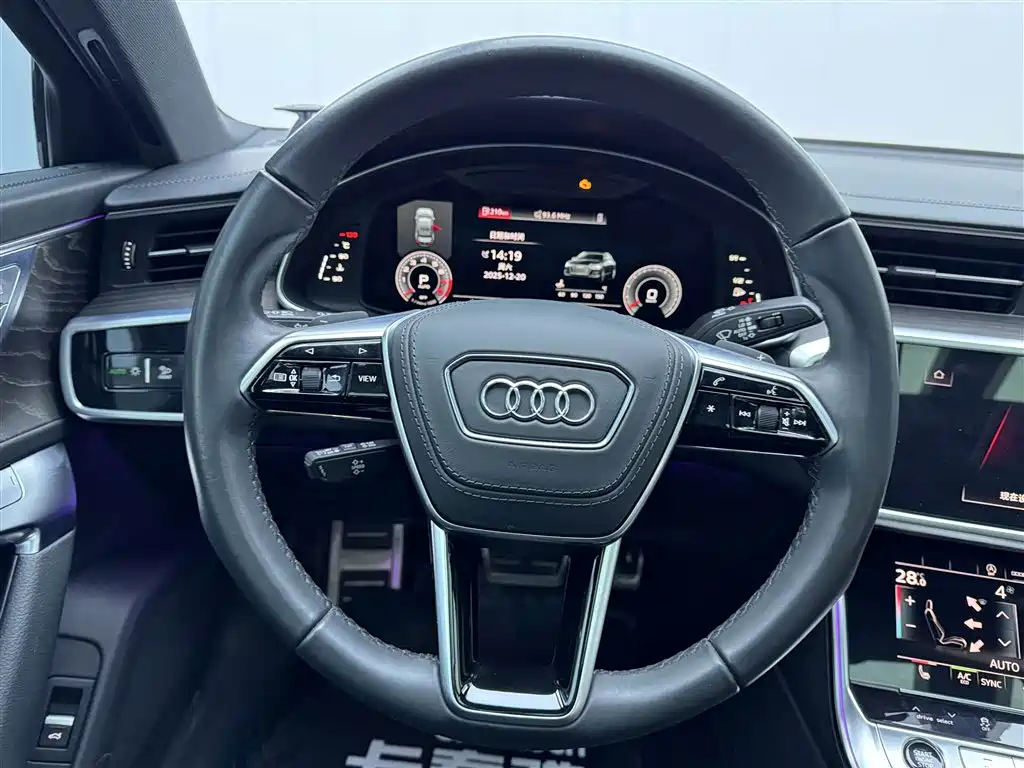 Audi A6L 2025 45 TFSI quattro Premium Sport фото 15