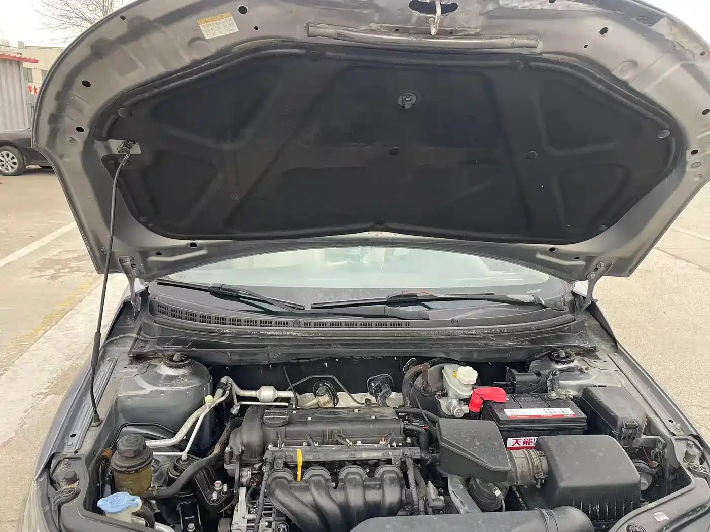 Kia Forte 2011 Model 1.6L MT GLS фото 12