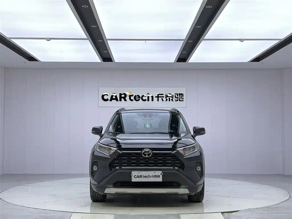 Toyota RAV4 Rongfang 2022 2.0L CVT 2WD Trend Edition фото 3