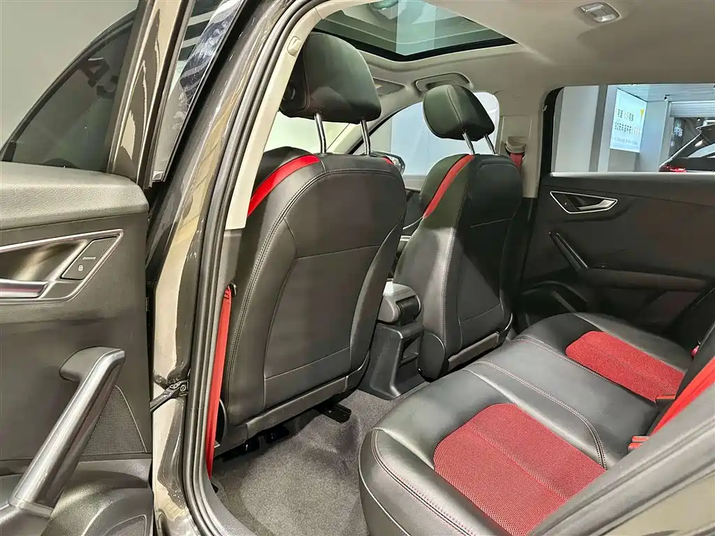 Audi Q2L 2021 Model 35 TFSI Fashion Dynamic фото 27
